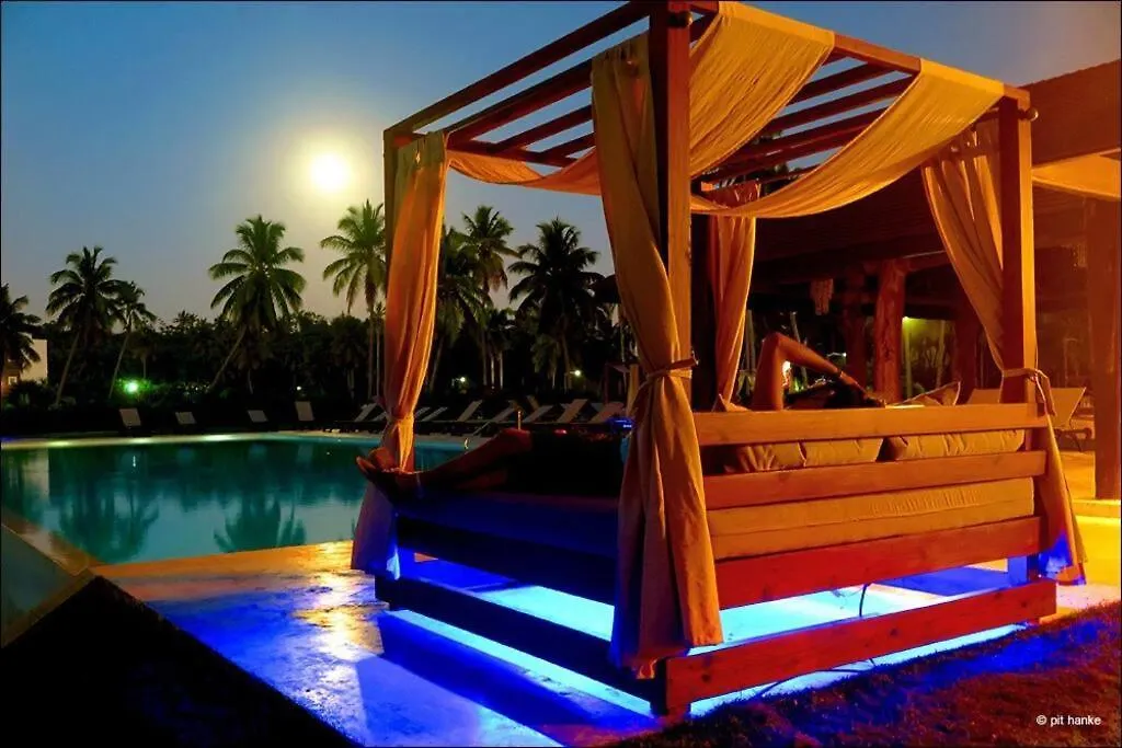 Appartement 3 Bedroom First Line Beach Apt At Playa Bonita El Paraiso Building 101 Las Terrenas République dominicaine